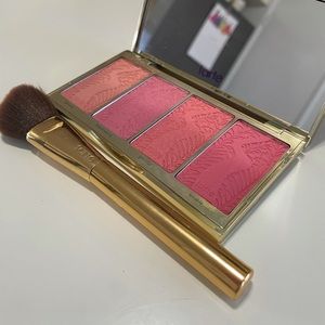 Tarte blush bliss palette w/ brush